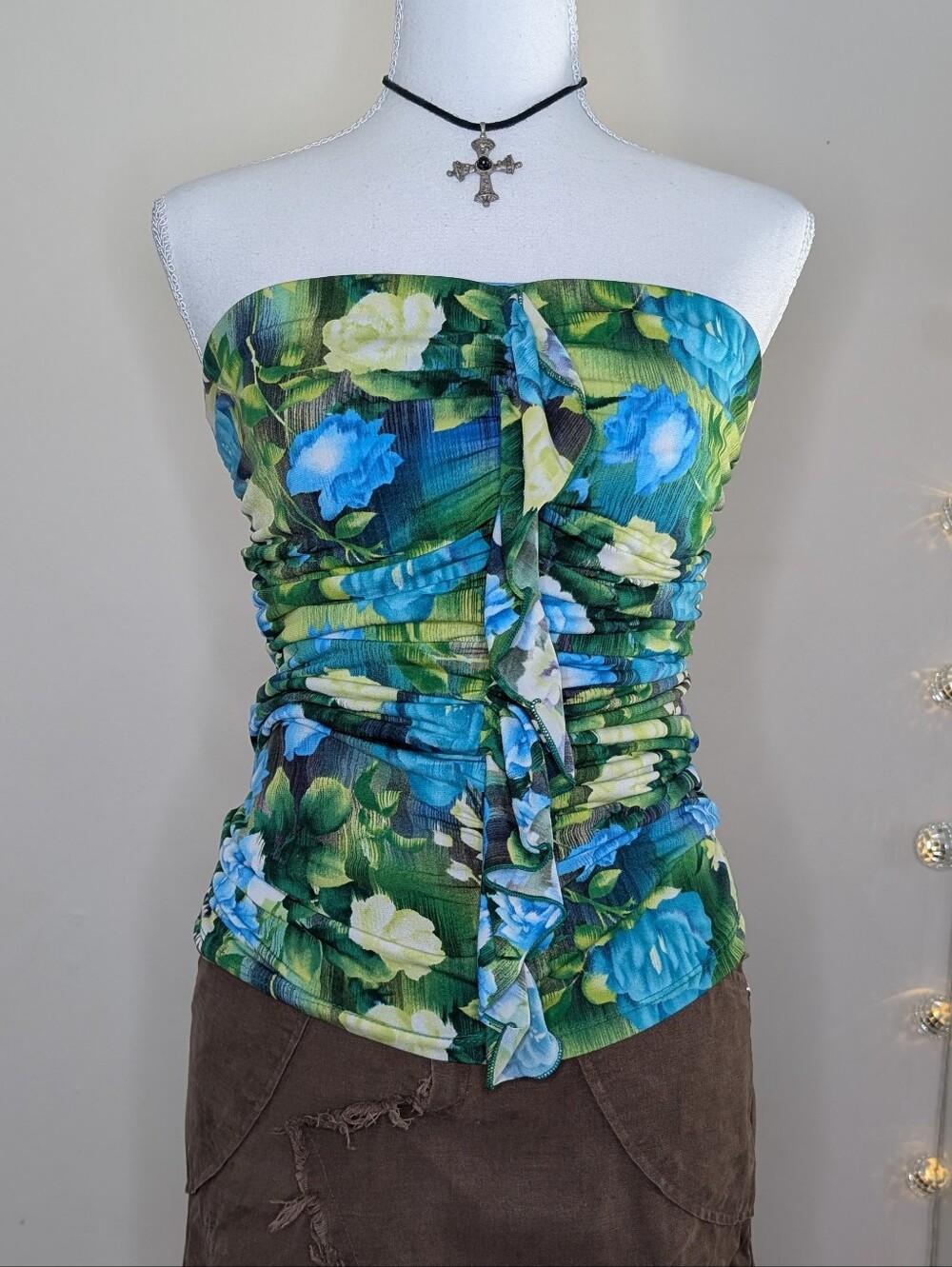 Green & Blue Floral Strapless Ruched Tube Top With Ruffles